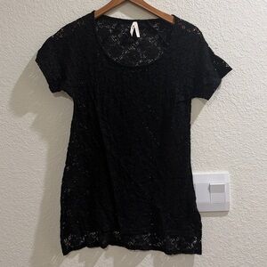 51. Roper Lace Sheer Short Sleeve